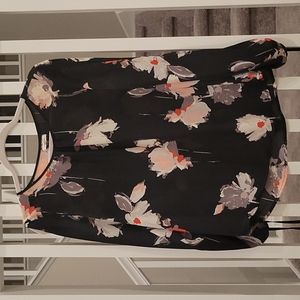 Long open sleeved blouse